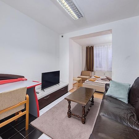 Destiny Apartment Bratislava Eksteriør billede